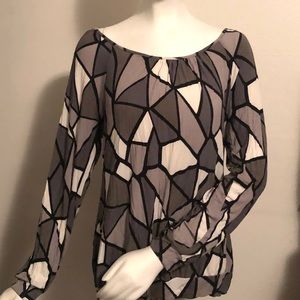 Women’s patterned top